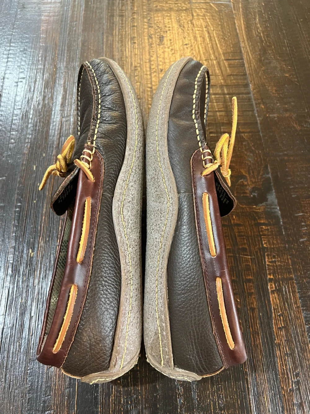 LL Bean Slippers Mens 11 M Brown Leather Flannel Lined Handsewn Moccasin Shoes